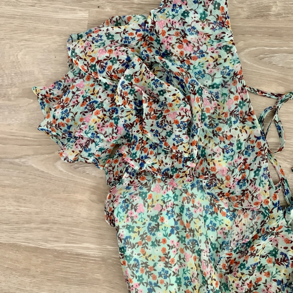 Floral Ruffle Dress - Picture 5 of 9